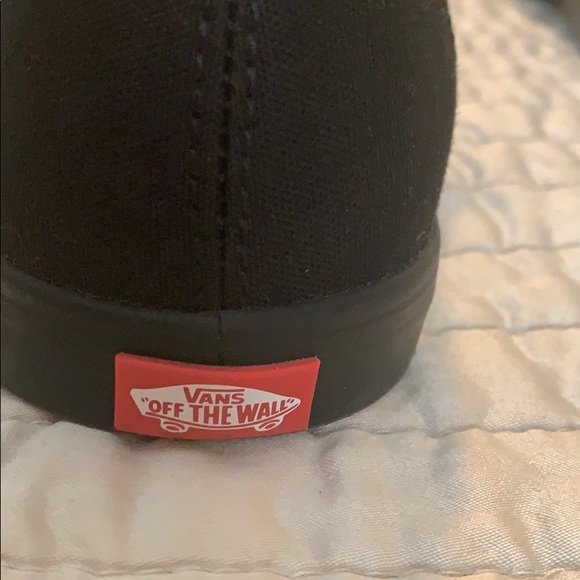 Black Vans - Picture 4 of 5